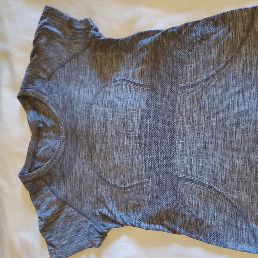 Lululemon swiftly tech size 6